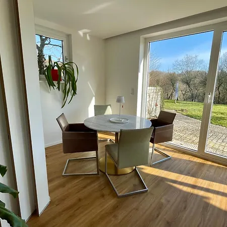 Sonnenweg Designwohnung Mit Gartenblick Apartamento