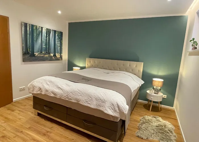 Sonnenweg Designwohnung Mit Gartenblick * بلوين